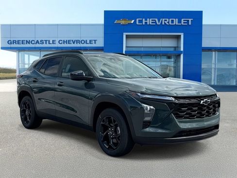 New 2026 Chevrolet Trax LT w/ Driver Confidence Package FWD image 1