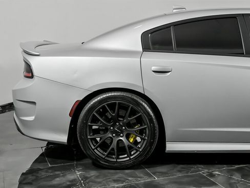 Used 2019 Dodge Charger SRT Hellcat w/ Harman/Kardon Audio Group image 12