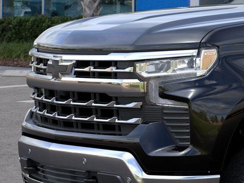 New 2026 Chevrolet Silverado 1500 LTZ w/ LTZ Premium Package AWD/4WD image 13
