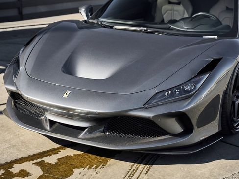 Used 2022 Ferrari F8 Tributo image 6