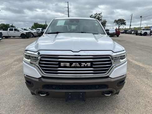 Used 2023 RAM 1500 Limited AWD/4WD image 2