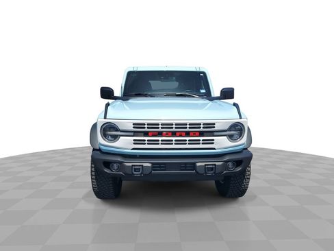 Used 2024 Ford Bronco Heritage Edition AWD/4WD image 3