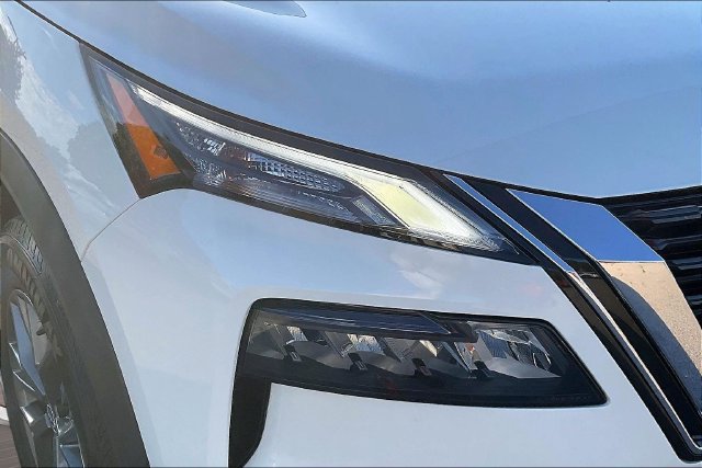 Certified 2023 Nissan Rogue S FWD image 26