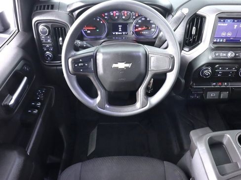 Used 2019 Chevrolet Silverado 1500 Custom w/ Custom Max Trailering Package image 28