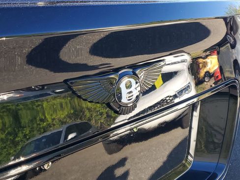 Used 2019 Bentley Bentayga AWD/4WD image 9