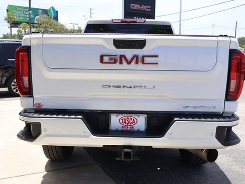 Used 2022 GMC Sierra 3500 Denali AWD/4WD image 7