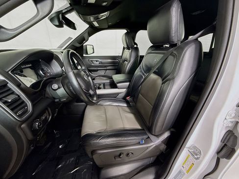 Used 2019 RAM 1500 Big Horn image 28