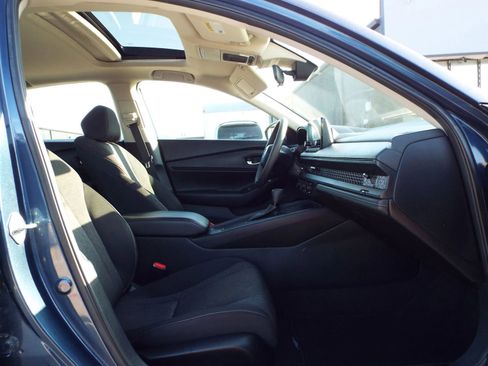 Used 2023 Honda Accord EX image 26