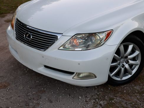 Used 2007 Lexus LS 460 image 24