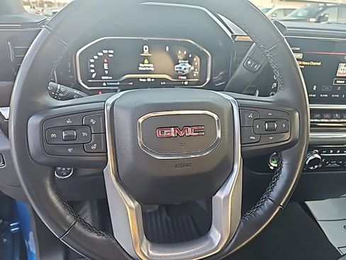 Used 2023 GMC Sierra 1500 Elevation image 15