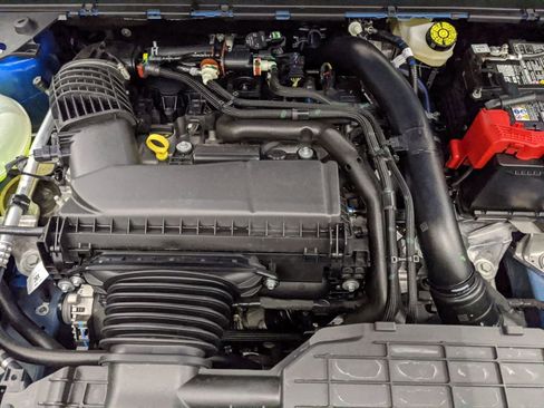 New 2026 Ford Maverick XLT image 27