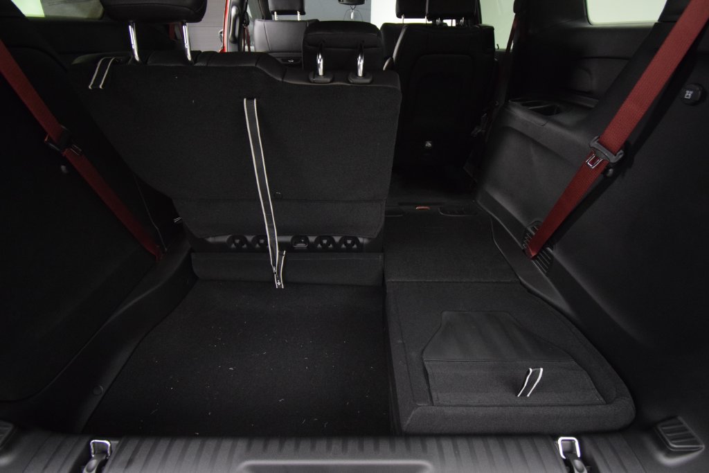 New 2027 Chrysler Pacifica Select AWD/4WD image 35