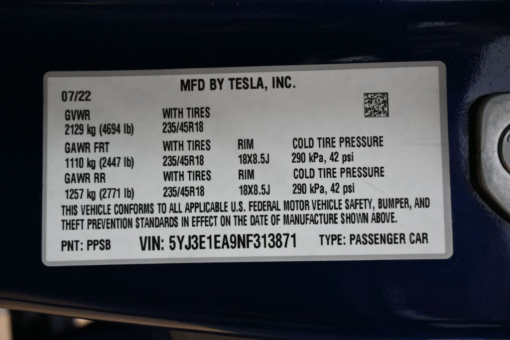 Used 2022 Tesla Model 3 RWD image 7