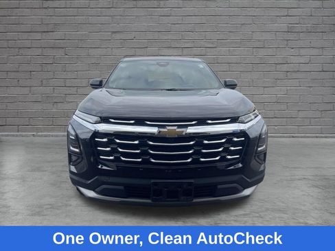 Used 2026 Chevrolet Equinox LT AWD/4WD image 2