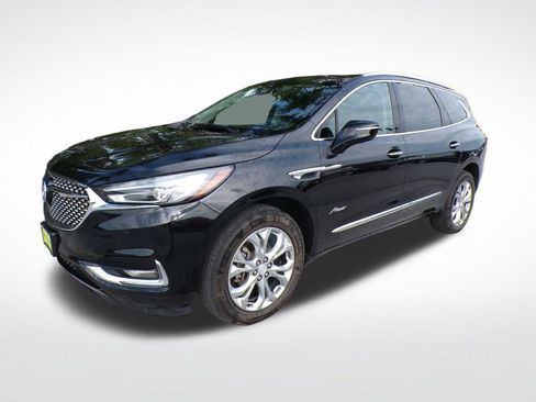 Used 2020 Buick Enclave Avenir w/ Avenir Technology Package AWD/4WD image 2