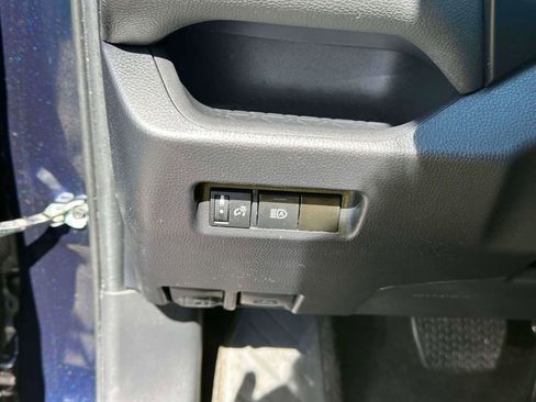 Used 2024 Toyota RAV4 XLE FWD image 19