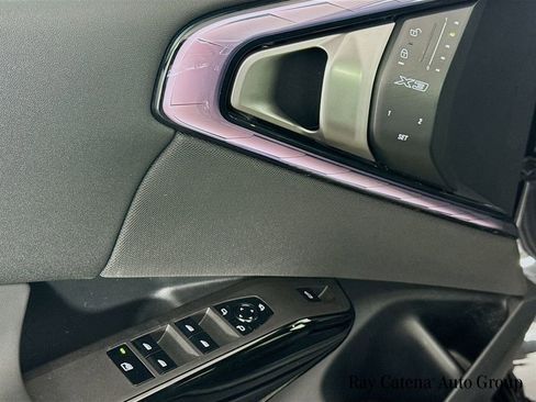 Used 2026 BMW X3 xDrive30 w/ Premium Package AWD/4WD image 16