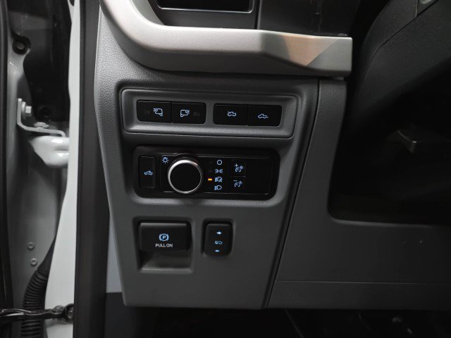 Used 2023 Ford F150 Lightning XLT w/ Equipment Group 312A High AWD/4WD image 31
