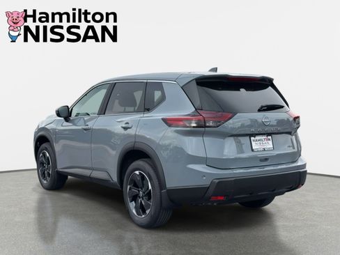 New 2026 Nissan Rogue SV w/ Cold Weather Package image 4