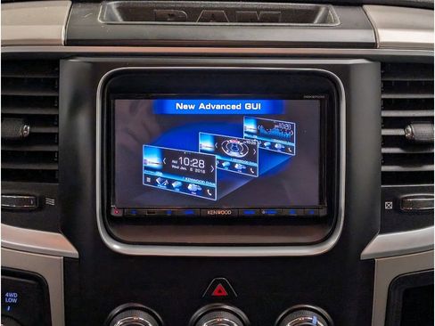 Used 2015 RAM 2500 SLT AWD/4WD image 13