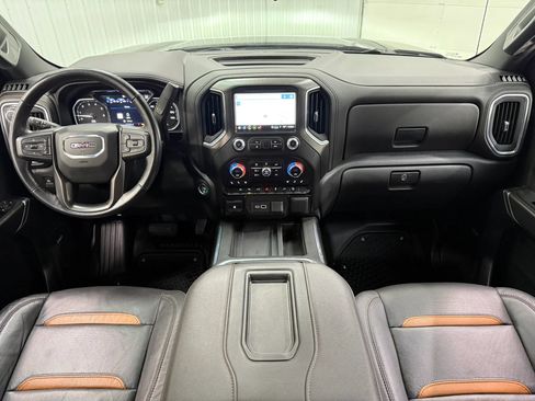 Used 2022 GMC Sierra 1500 AT4 w/ AT4 Premium Package AWD/4WD image 13