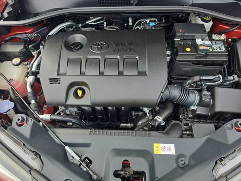 Used 2018 Toyota C-HR XLE FWD image 28