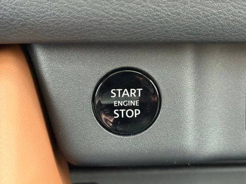 New 2026 Nissan Rogue Platinum w/ Platinum Premium Package image 32