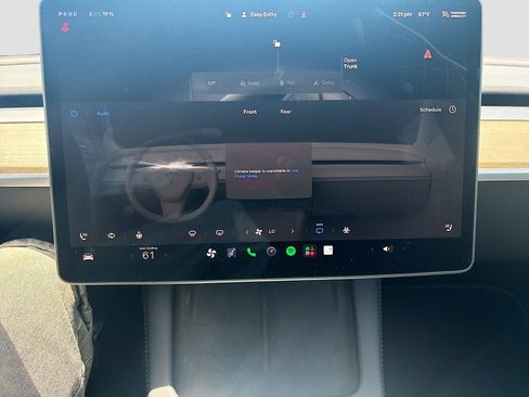 Used 2024 Tesla Model Y Long Range AWD/4WD image 15