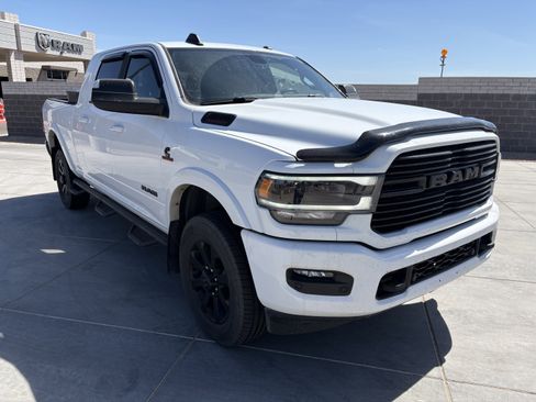 Used 2021 RAM 2500 Laramie w/ Night Edition image 7