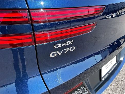 Used 2022 Genesis GV70 2.5T AWD/4WD image 30