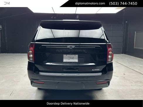 Used 2023 Chevrolet Suburban Z71 image 6