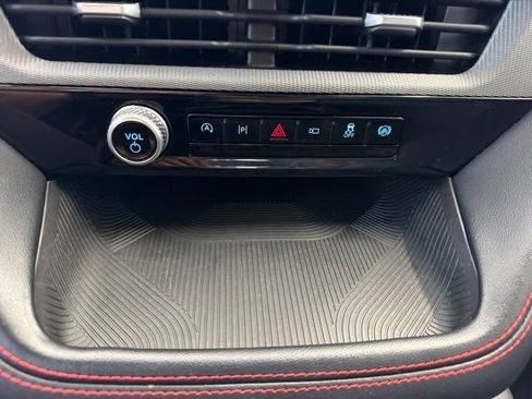 Certified 2025 Ford Explorer ST-Line AWD/4WD image 24