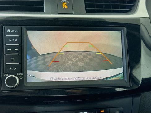 Used 2019 Nissan Sentra SV FWD image 19