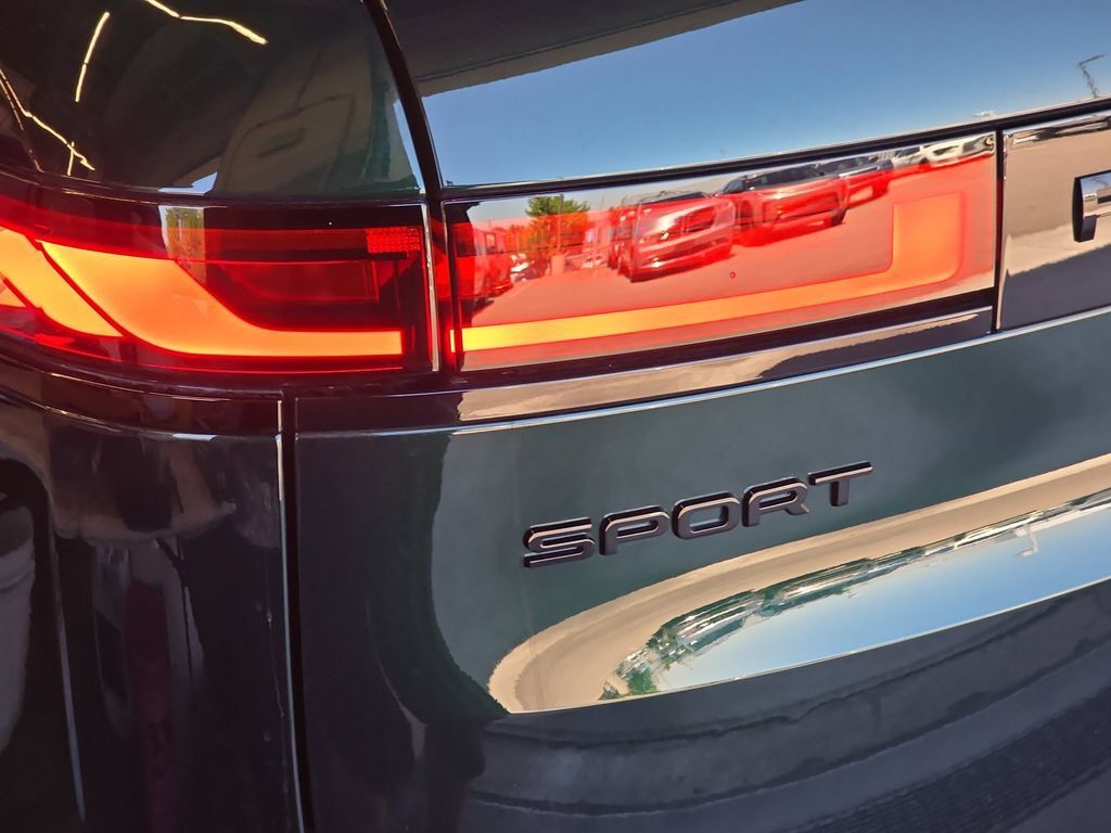 New 2026 Land Rover Range Rover Sport Dynamic SE AWD/4WD image 23