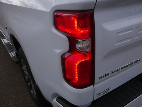 Used 2026 Chevrolet Silverado 1500 High Country w/ Technology Package image 17