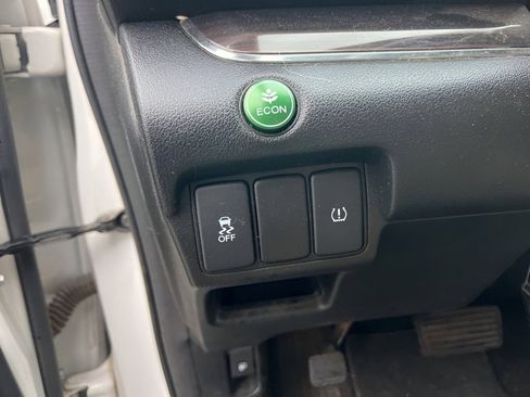 Used 2015 Honda CR-V EX-L image 22