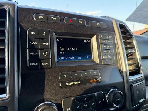 Used 2017 Ford F250 XLT w/ XLT Value Package image 31