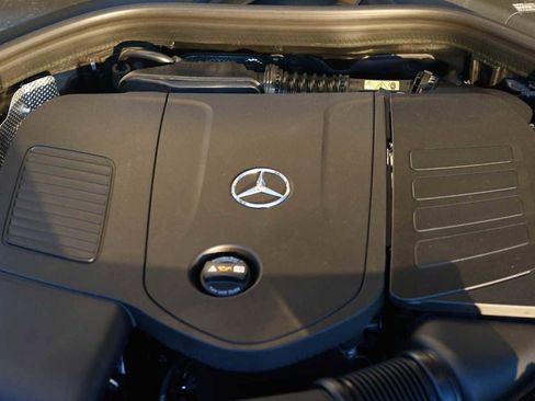 New 2026 Mercedes-Benz GLC 300 GLC 300 image 18