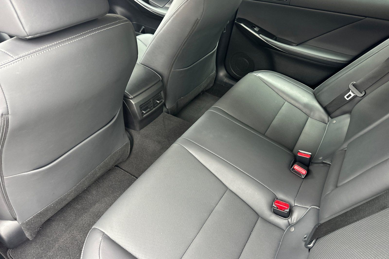 Used 2025 Lexus IS 300 F Sport w/ Accessory Package RWD image 26