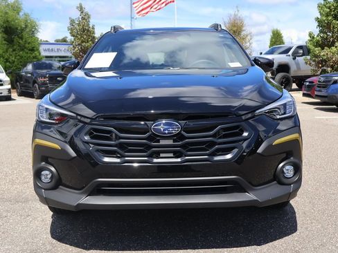 Used 2024 Subaru Crosstrek 2.5i Sport AWD/4WD image 3
