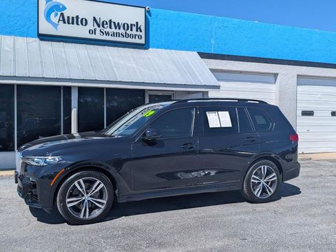 Used 2019 BMW X7 xDrive50i w/ M Sport Package AWD/4WD image 1