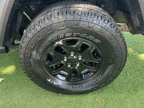 Used 2020 Jeep Gladiator Sport w/ Trailer Tow Package AWD/4WD image 46