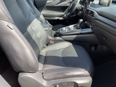 Used 2019 MAZDA CX-9 Touring w/ Touring Premium Package FWD image 25