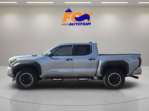 New 2026 Toyota Tacoma TRD Off-Road image 2