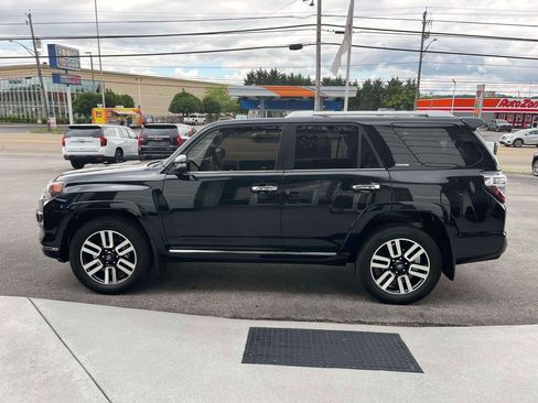 Used 2021 Toyota 4Runner Limited AWD/4WD image 6