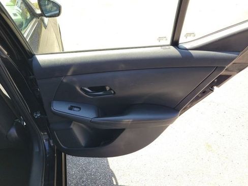 Used 2024 Nissan Sentra SV image 30