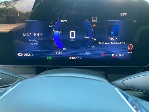 Used 2024 Chevrolet Blazer EV LT AWD/4WD image 19