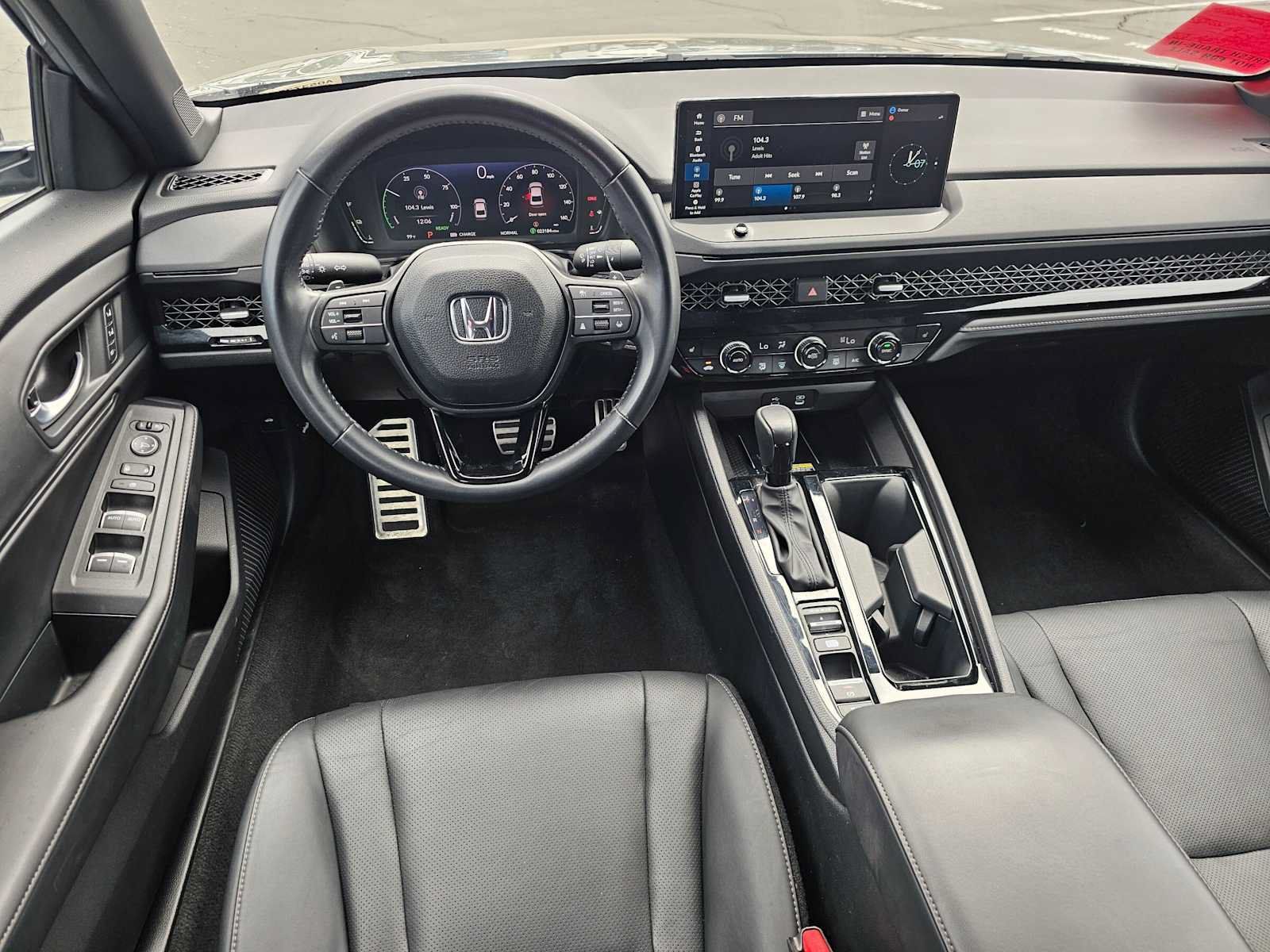 Used 2025 Honda Accord Sport image 18