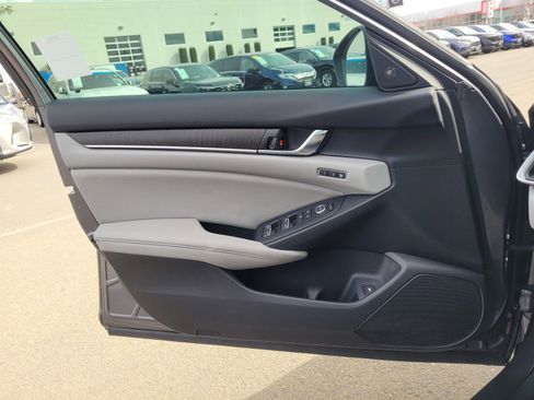 Certified 2018 Honda Accord EX-L image 16
