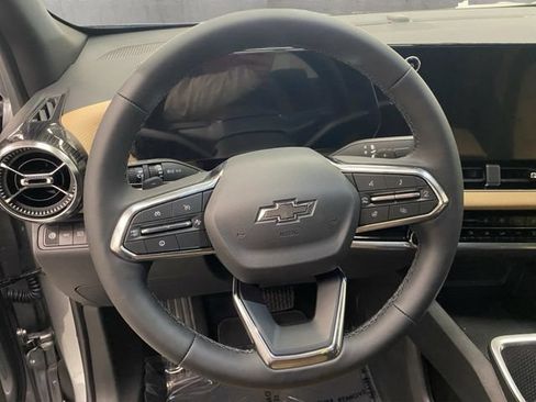 New 2027 Chevrolet Equinox ACTIV w/ Safety and Technology Package AWD/4WD image 26